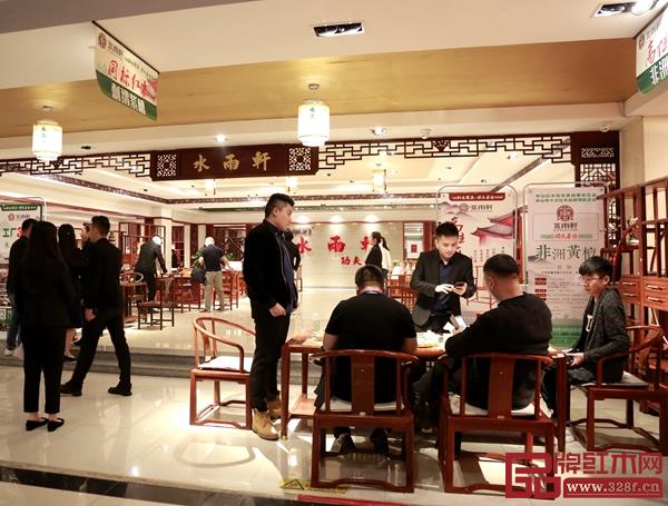 水雨軒3月展會季展廳經銷商訂貨現場