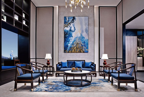 戴為紅木：融合中西方文化讓紅木家具走向國(guó)際