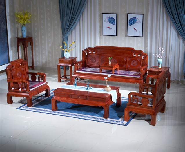 緬甸花梨餐桌6件套報價是多少？花梨木有哪些功效