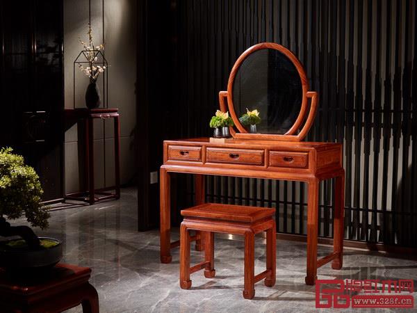 雅宋紅木《新財(cái)運(yùn)梳妝臺》