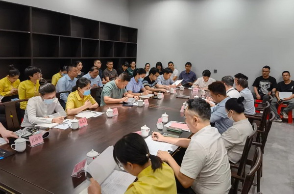 蓄勢(shì)待發(fā)，共進(jìn)共贏 | 東成紅木召開(kāi)深圳家具展第三次籌備工作推進(jìn)會(huì)