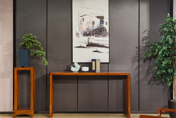 深圳紅木家具廠美聯紅木：中式玄關，點亮家中的第一道風景線！