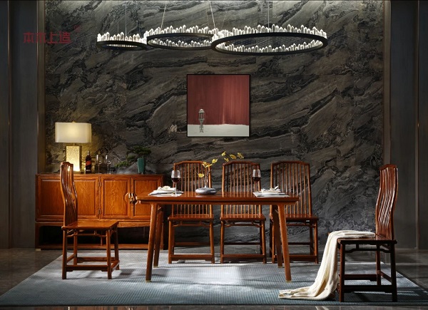 雄業(yè)家具：端午佳節(jié)臻選紅木餐桌，“粽”享非凡生活！