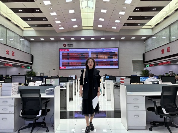 凹凸傳奇年終回顧 | 2024穩(wěn)健成長(zhǎng)，2025續(xù)寫新篇！