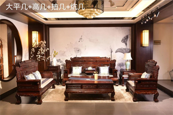 傳世經(jīng)典紅木大成尚品：一套財(cái)源滾滾沙發(fā)，剛剛好