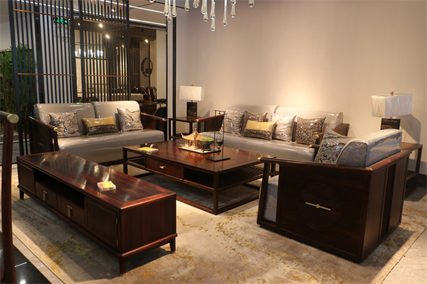 廣東黑酸枝新中式家具哪家好？家寶紅木怎么樣？