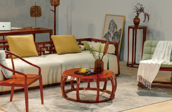 明堂家居寬余品牌之“澄懷系列”，為千年紅木注入澎湃的青春活力