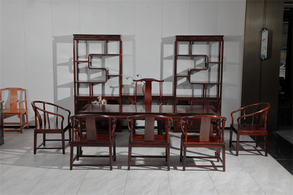 東陽(yáng)紅木家具廠家鼎遠(yuǎn)辰紅木：一家專注黑酸枝家具生產(chǎn)的廠家