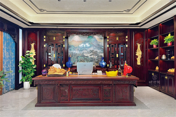 中式整裝龍頭企業(yè)明清閣紅木：重塑總裁辦公室的東方氣韻